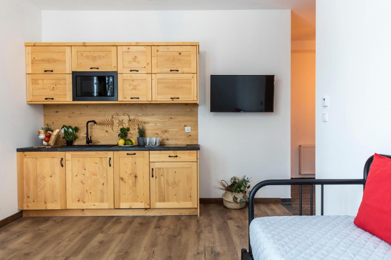 זקופאנה Udanypobyt Apartamenty Krzeptowki Potok מראה חיצוני תמונה