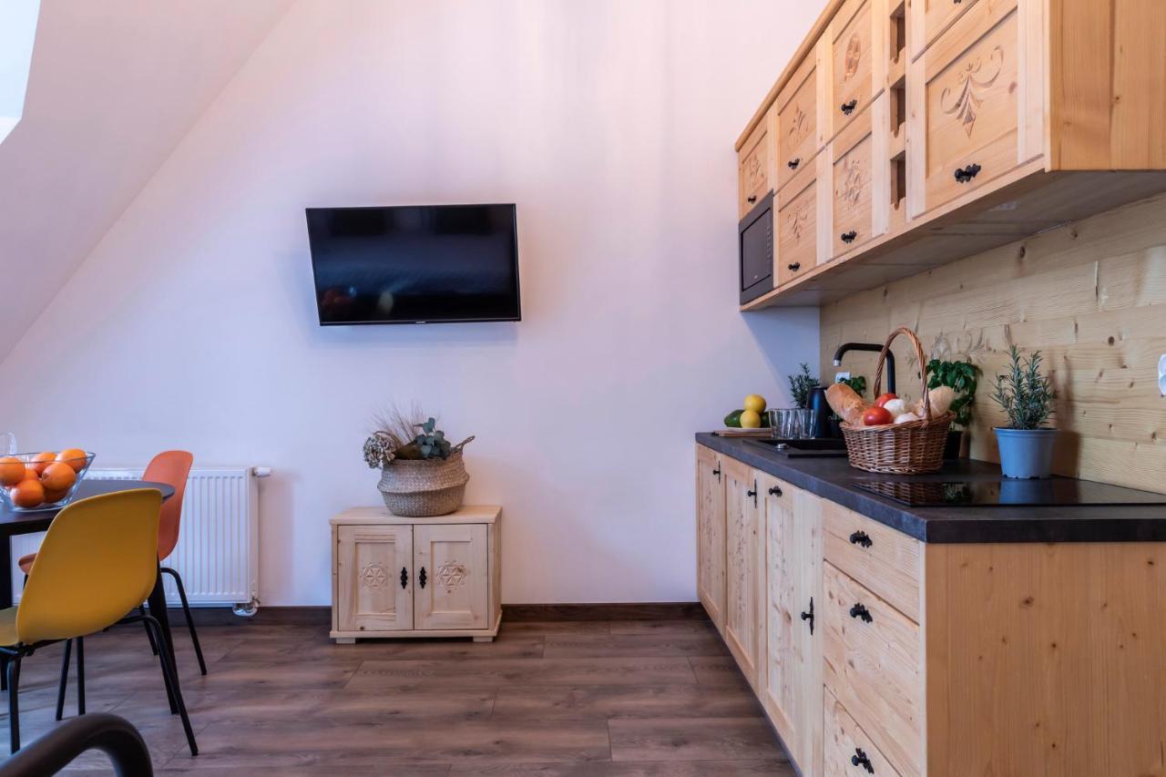 זקופאנה Udanypobyt Apartamenty Krzeptowki Potok מראה חיצוני תמונה