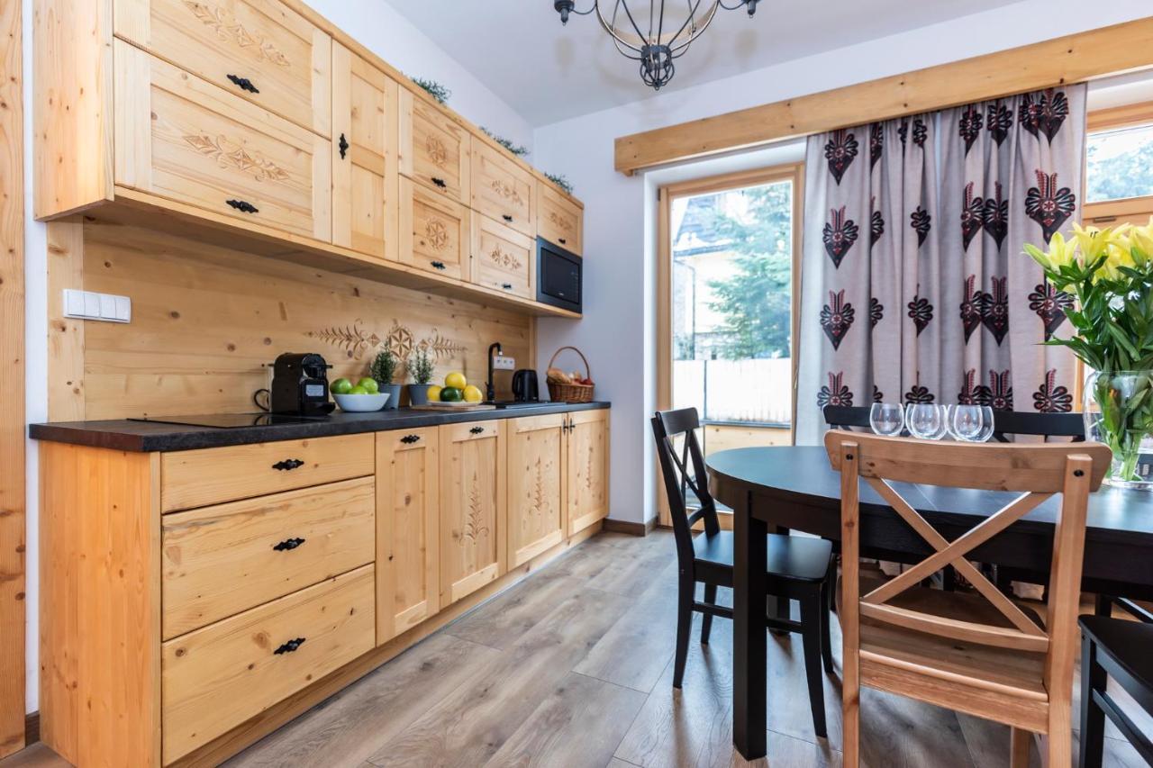 זקופאנה Udanypobyt Apartamenty Krzeptowki Potok מראה חיצוני תמונה