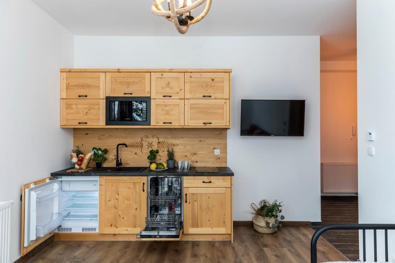 זקופאנה Udanypobyt Apartamenty Krzeptowki Potok מראה חיצוני תמונה