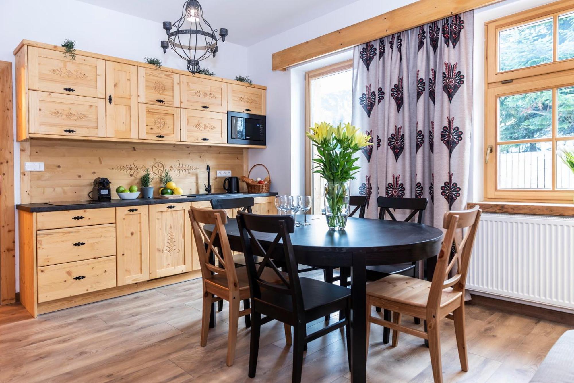 זקופאנה Udanypobyt Apartamenty Krzeptowki Potok מראה חיצוני תמונה