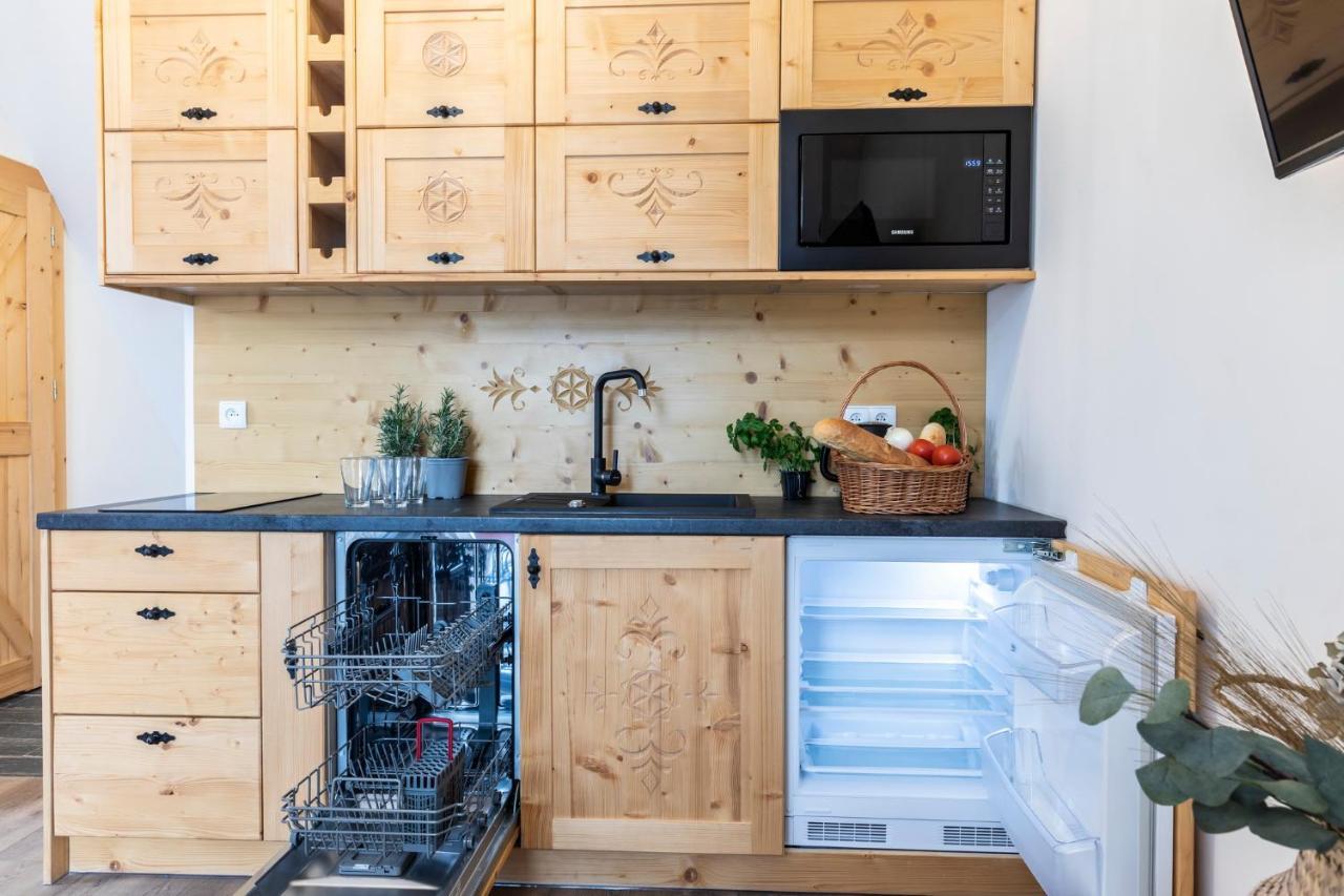 זקופאנה Udanypobyt Apartamenty Krzeptowki Potok מראה חיצוני תמונה