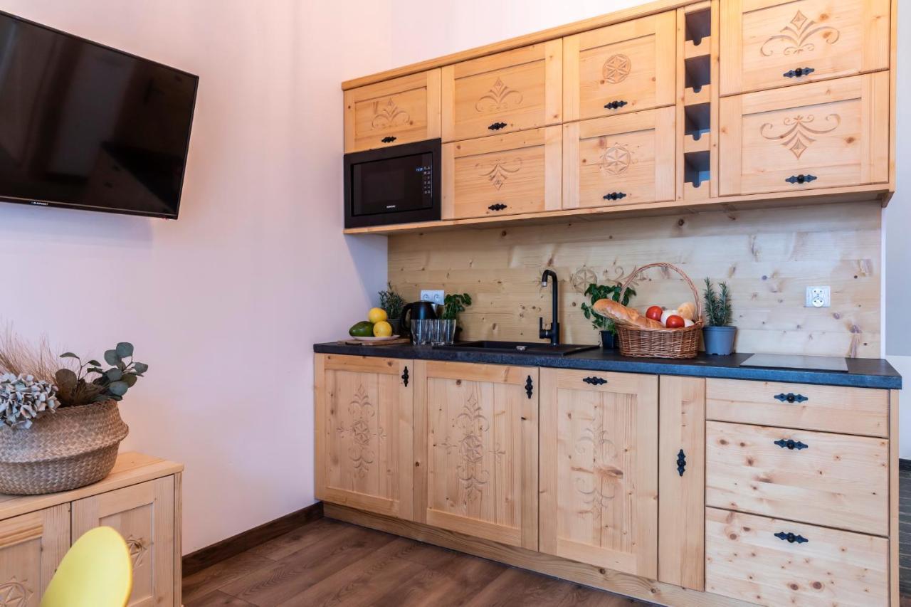 זקופאנה Udanypobyt Apartamenty Krzeptowki Potok מראה חיצוני תמונה